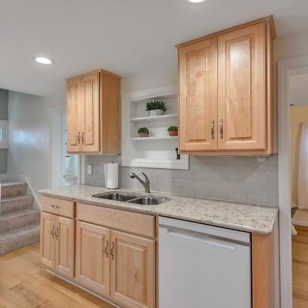 Amazing Lakefront Retreat On Long Lake! Home Portage Esterno foto